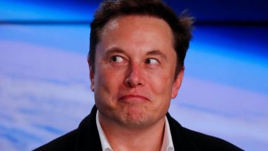 Photo of Elon Musk, who polled on Twitter, sells $5 billion in shares